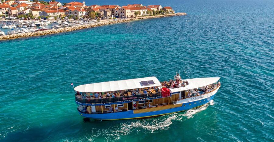 From Zadar/Bibinje: Kornati National Park Cruise with Lunch - The 2.5-hour cruise from the coast