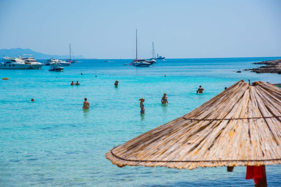 From Zadar: Full-Day Boat Trip to Sakarun Beach & Dugi Otok - How the timing shapes the day