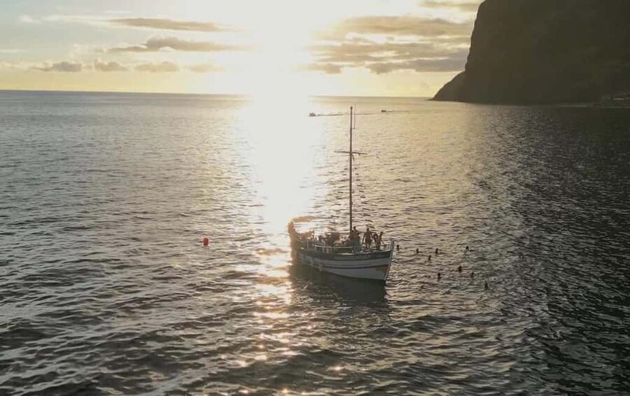 Funchal: Sunset Tour on Traditional Madeiran Boat w/ Drinks - Crew, music, and drinks on board