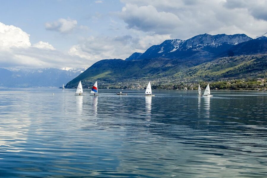Geneva: 50-Minute Lake Geneva Cruise - Who will get the most from this cruise
