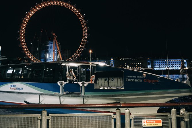 Ghost, Ghouls and Gallows Tour : Guided Tour with Boat Ride - The 25-minute Thames cruise