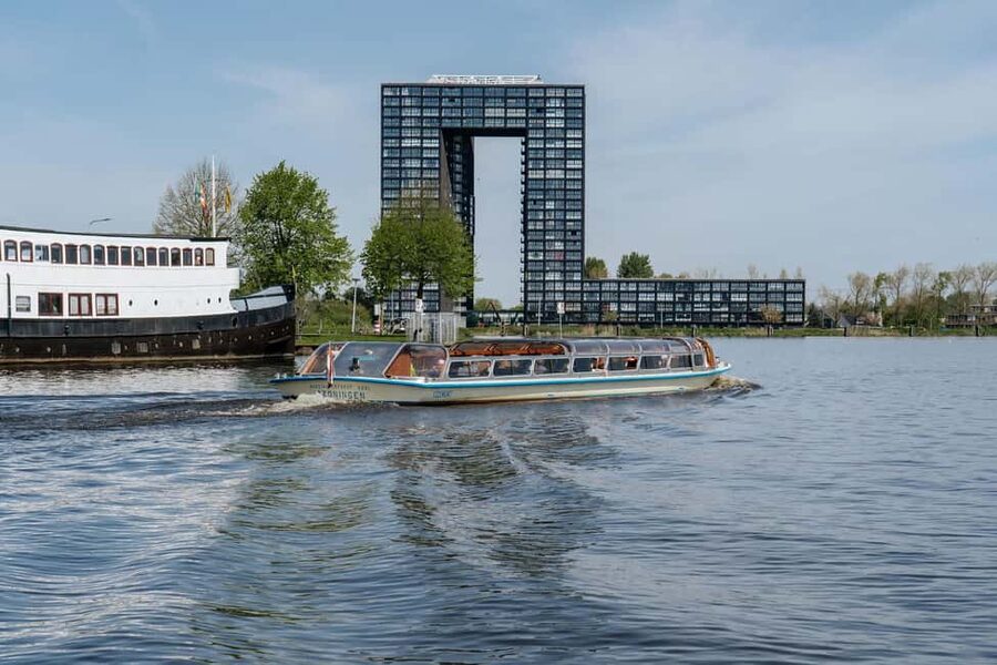 Groningen: City Canal Cruise - Commentary, crew, and comfort