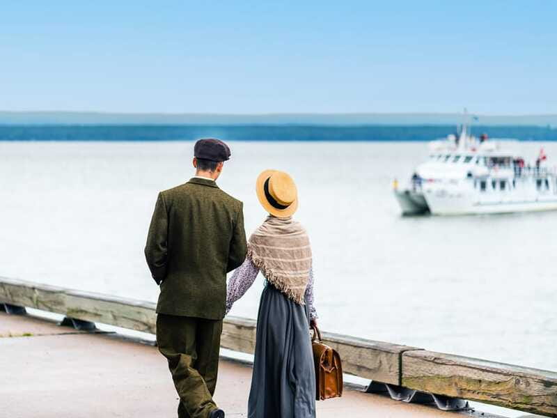 Grosse-Île: Irish Immigrant Memorial Cruise & Tour - The St. Lawrence crossing
