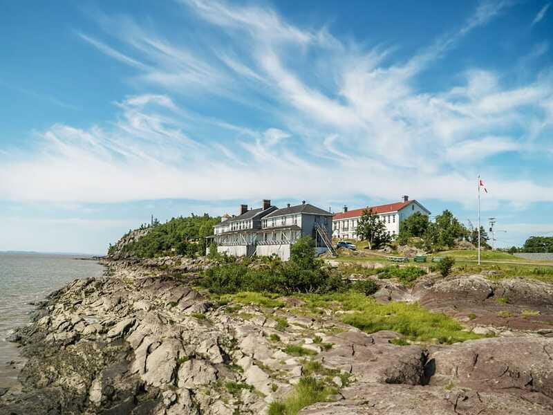 Grosse-Île: Irish Immigrant Memorial Cruise & Tour - Getting to the marina without stress