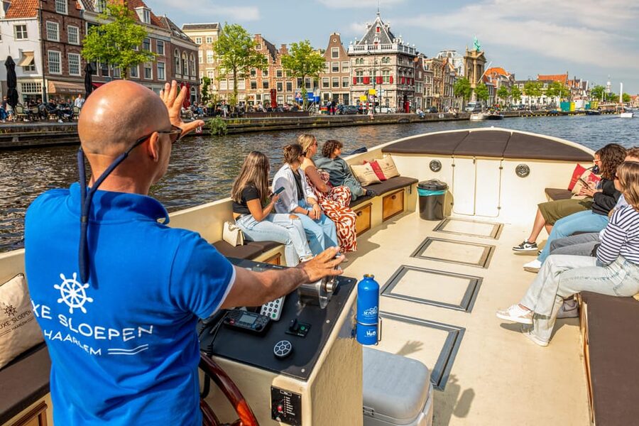 Haarlem: Guided Highlights Canal Cruise on Open Boat - Boarding beside Windmill De Adriaan