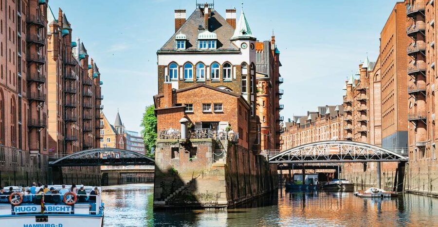 Hamburg: 1.5-Hour Harbor and Speicherstadt Day Cruise - Why Hamburg’s harbor is worth seeing by boat