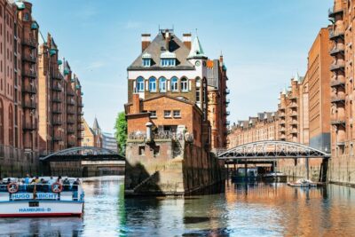 1.5-Hour Harbor and Speicherstadt Day Cruise