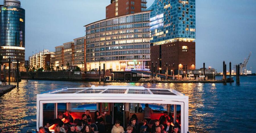 Hamburg: 1-Hour Evening Harbor Lights Cruise - Why Hamburg looks better from the Elbe after dark