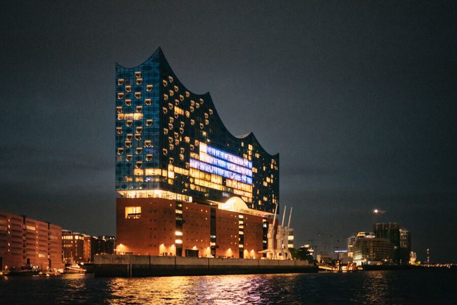 Hamburg: 1-Hour Evening Harbor Lights Cruise - The working harbor, container cranes, and cargo ships