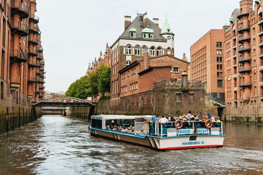 Hamburg: 2-Hour XXL Port of Hamburg Cruise Tour - Speicherstadt is the route’s most atmospheric stretch