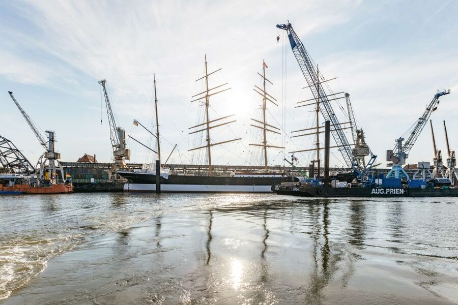 Hamburg: Harbor Cruise with Wine and Cheese - Booking, cancellation, and simple planning tips