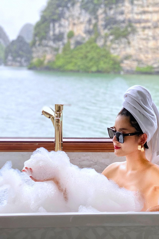 Hanoi: 2-Day Lan Ha & Halong Bay 5 Stars Cruise with Balcony - Boarding the cruise and settling into your suite