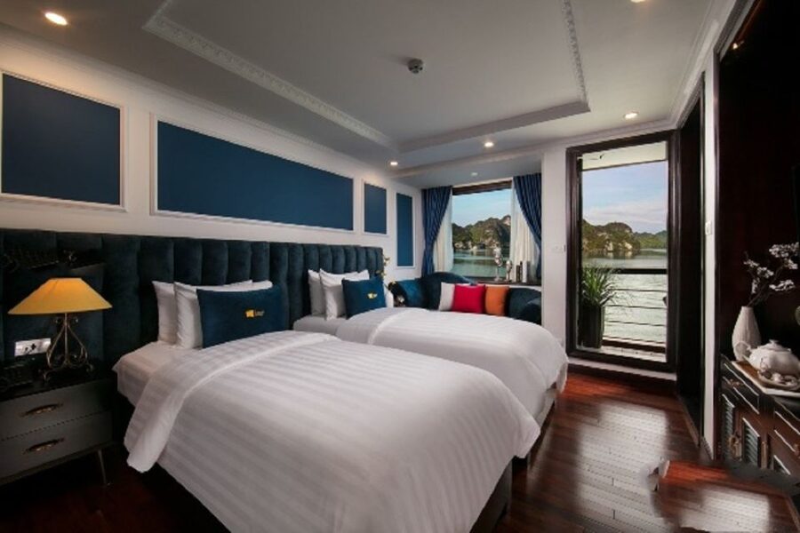 Hanoi: 3-Day Ninh Binh, Ha Long, & Lan Ha Bay 5-Star Cruise - Climbing Mua Cave for the Tam Coc view