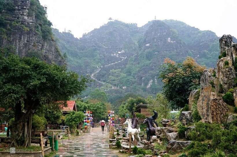 Hanoi: 3-Day Ninh Binh Trip and Ha Long Bay 5-Star Cruise - Day 3: A choice of morning activities