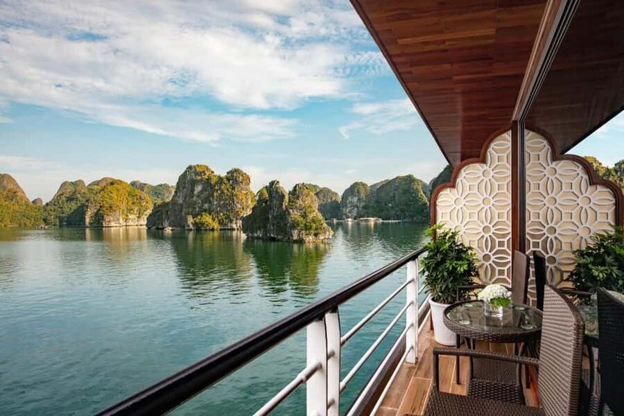 Hanoi: Aspira 5★ Overnight Cruise w/ Balcony & Free Transfer - Getting from Hanoi to Tuan Chau Marina