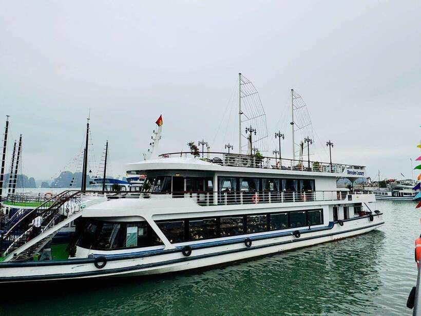 Hanoi: Ha Long Bay Day Trip - Luxury Cruise & Buffet Lunch - Jacuzzi time and the sunset party