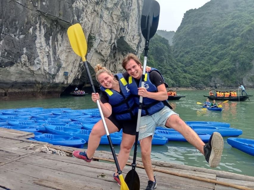 Hanoi: Islands & Caves Ha Long Cruise with Lunch & Kayaking - What the return trip feels like