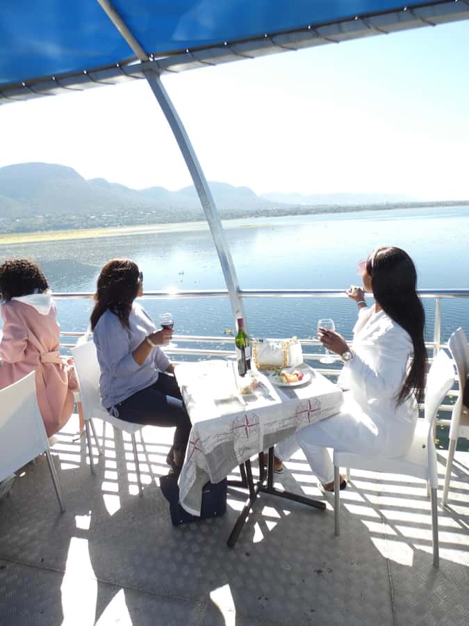 Hartbeespoort: 2-Hour Dam Cruise with South African Food - Key points at a glance