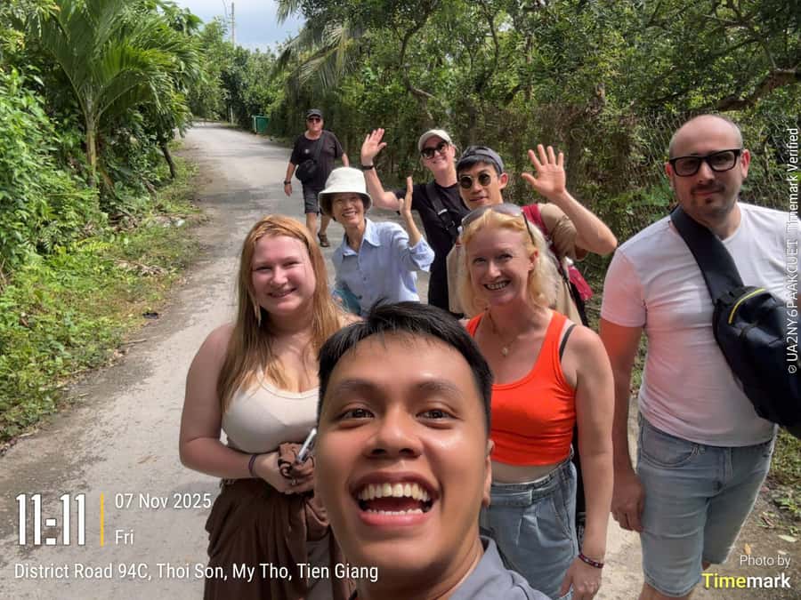 HCM: Authentic Mekong Delta - Boat, TukTuk, Khot Cake Making - Returning by boat and bus