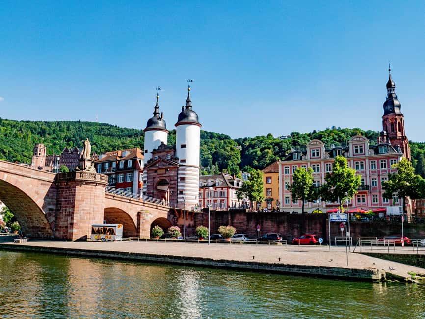 Heidelberg: Neckar River Sightseeing Boat Tour with Drink - Finding pier 5 at Neckarstaden 25