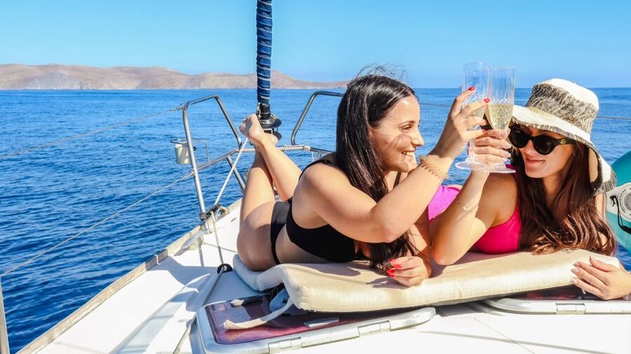 Heraklion: Dia Island Sailboat Cruise with Swimming and Meal - The onboard Mediterranean meal