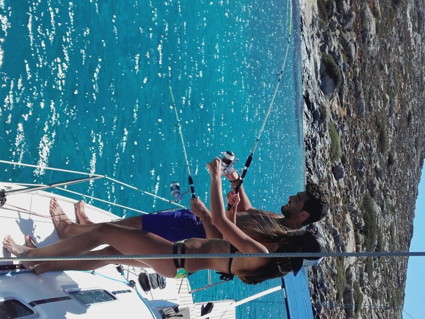 Heraklion: Sailboat Cruise to Dia Island with Drinks & Lunch - The crew and the feel onboard