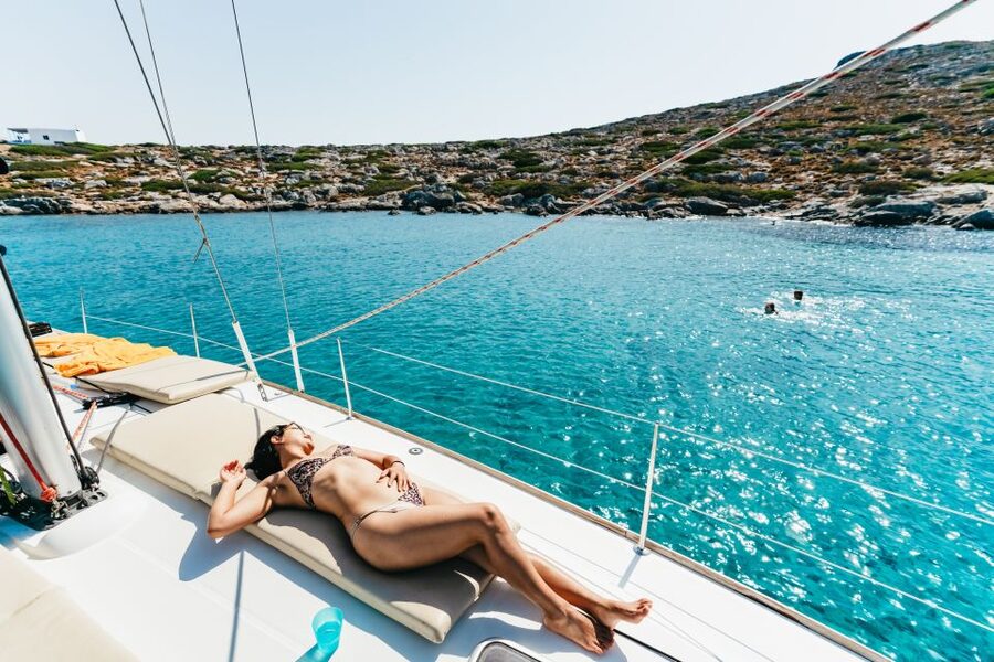 Heraklion: Sailboat Cruise to Dia Island with Drinks & Lunch - Who should book this yacht trip?