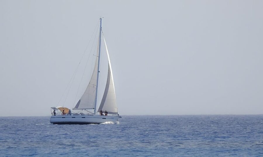 Heraklion: Sailing Cruise to Dia Island with Drinks and Meal - A Greek lunch prepared on the boat