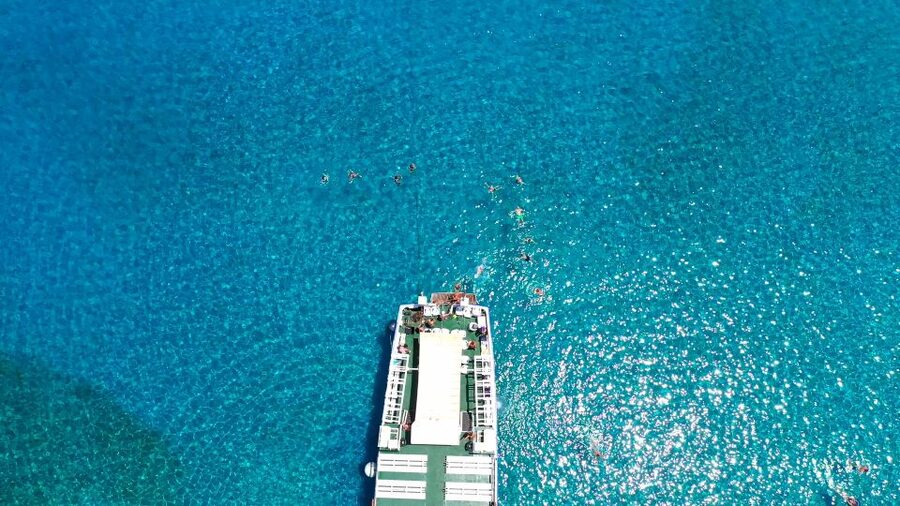 Heraklion: Spinalonga and Agios Nikolaos Cruise with Lunch - Spinalonga: a powerful visit with limited time