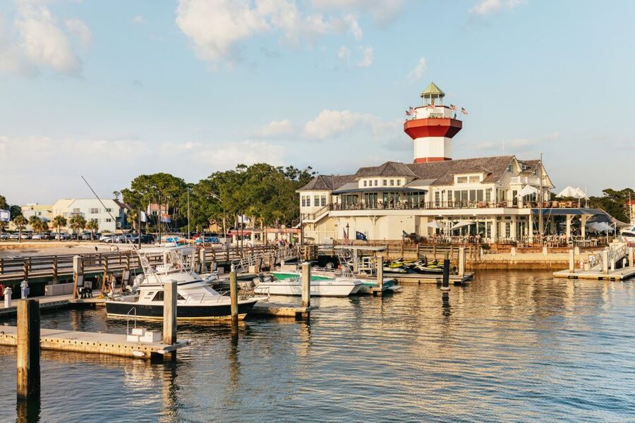 Hilton Head Island: Sunset Dolphin Cruise - Leaving Harbour Town beside the lighthouse