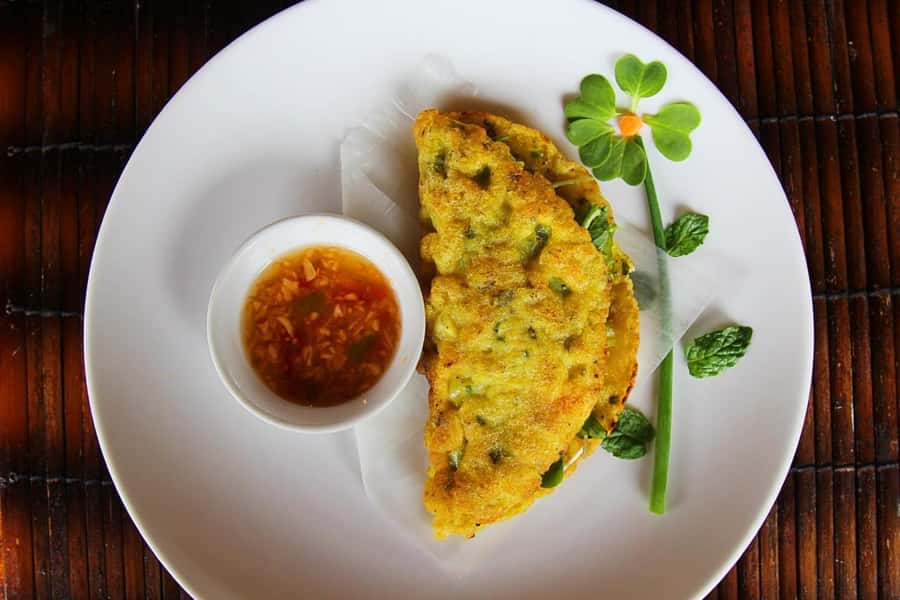 Hoi An: Bay Mau Cooking Class w/ Market & Basket Boat Option - Families, dietary needs, and group size