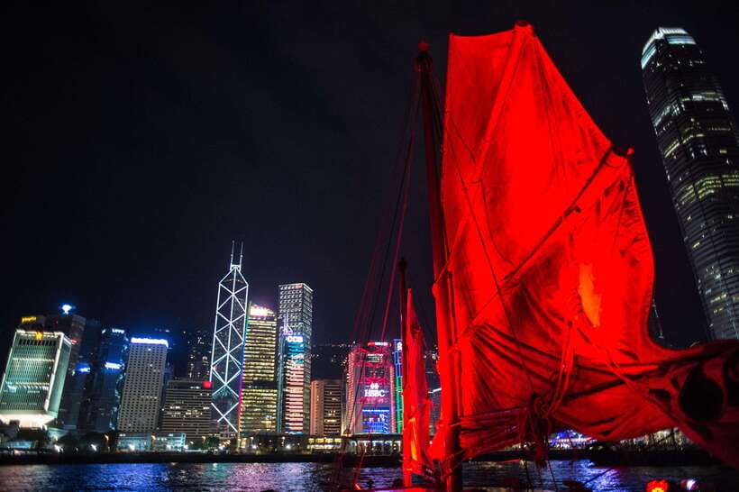 Hong Kong: Dukling, Antique Boat Tour in Victoria Harbour - The drink, seating, and onboard comfort