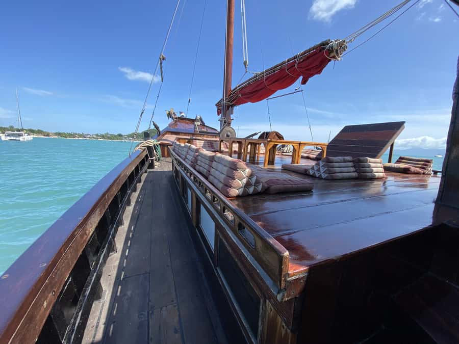 Hua Hin: Full-Day Trip to Sam Roi Yot by Sail Boat - Why the Siamtara boat makes this day different