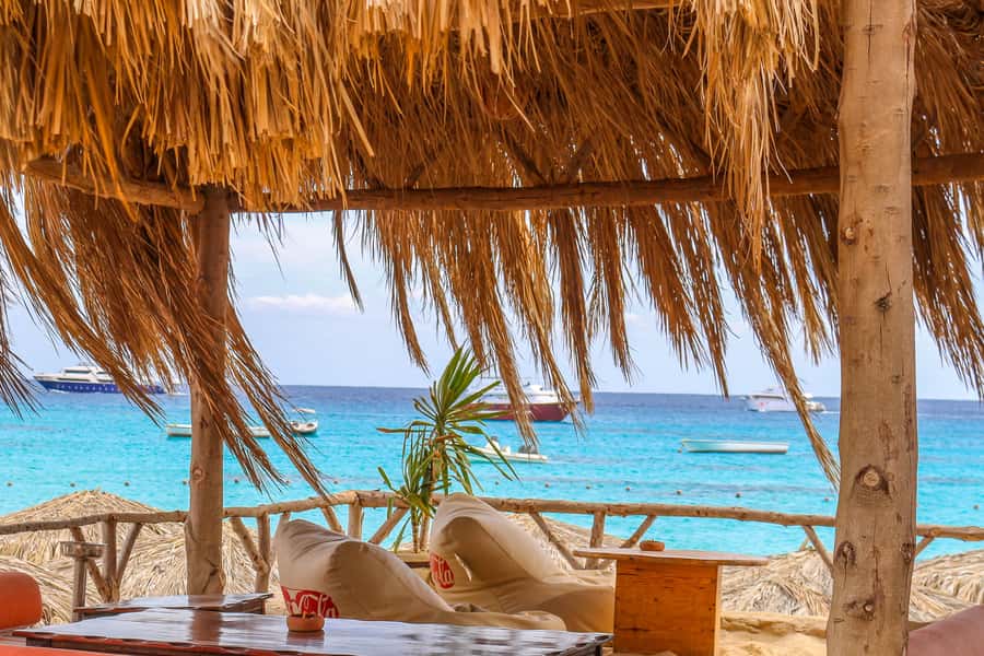 Hurghada: Luxury Cruise Trip to Orange Bay with Lunch - Orange Bay before the crowds arrive
