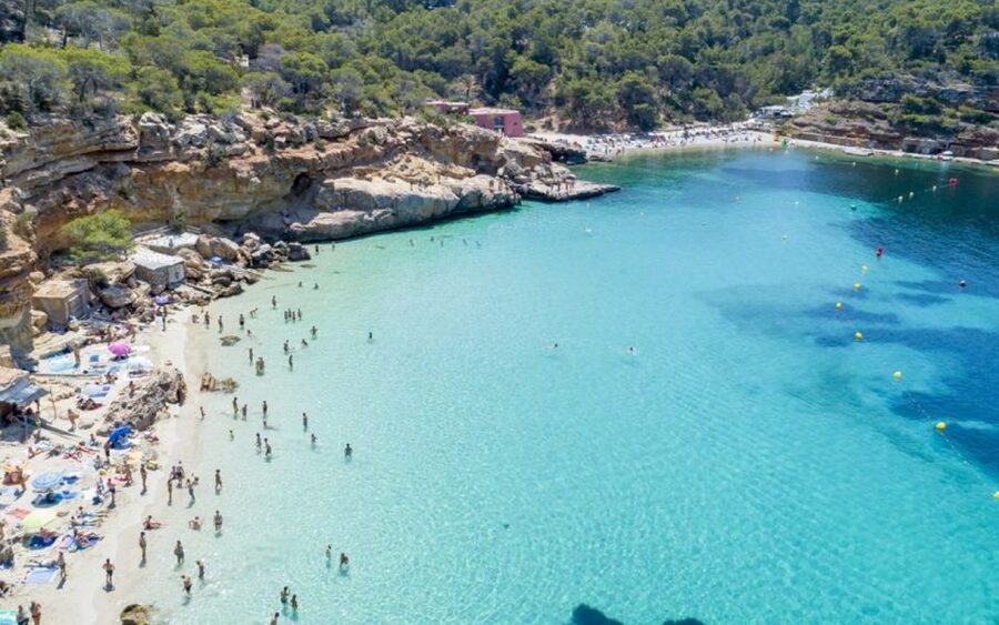 Ibiza: Cala Salada & North Cruise with Drinks & Snorkeling - Getting to the pier and planning the day