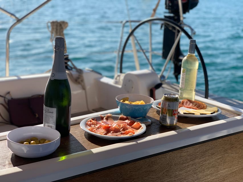 Ibiza: Midday or Sunset Sailing with Snacks and Open Bar - Price, value, and what you still pay for