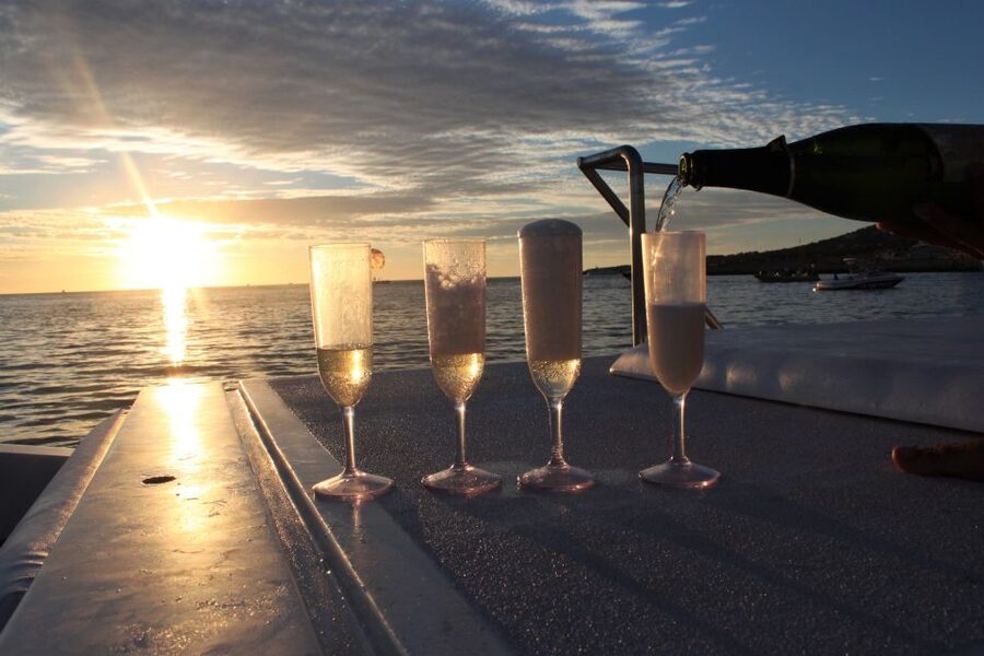 Ibiza: Snorkeling, Sunset Beach and Cave Boat Trip - The atmosphere on board