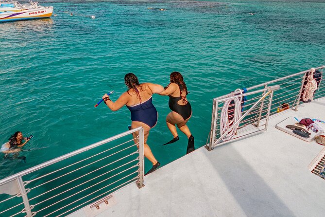 Icacos Island Catamaran Day Sail from Fajardo - Cayo Icacos: beach, reef, and open water