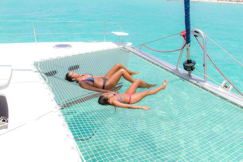 Isla Mujeres: Catamaran with Open Bar, Snorkeling and Lunch - What to bring and what to watch