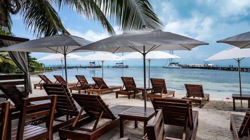 Isla Mujeres: Catamaran with Open Bar, Snorkeling and Lunch - Who should book this day