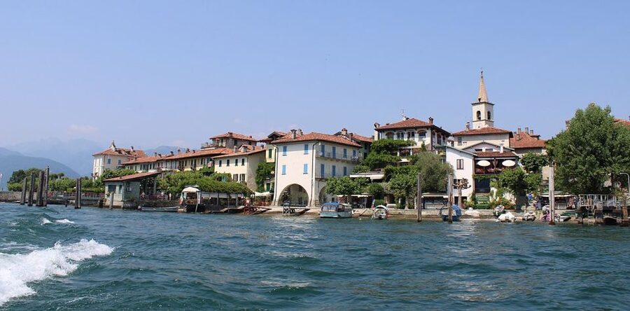 Isola dei Pescatori and Isola Bella Hop-on Hop-off Boat - Weather, comfort, and access