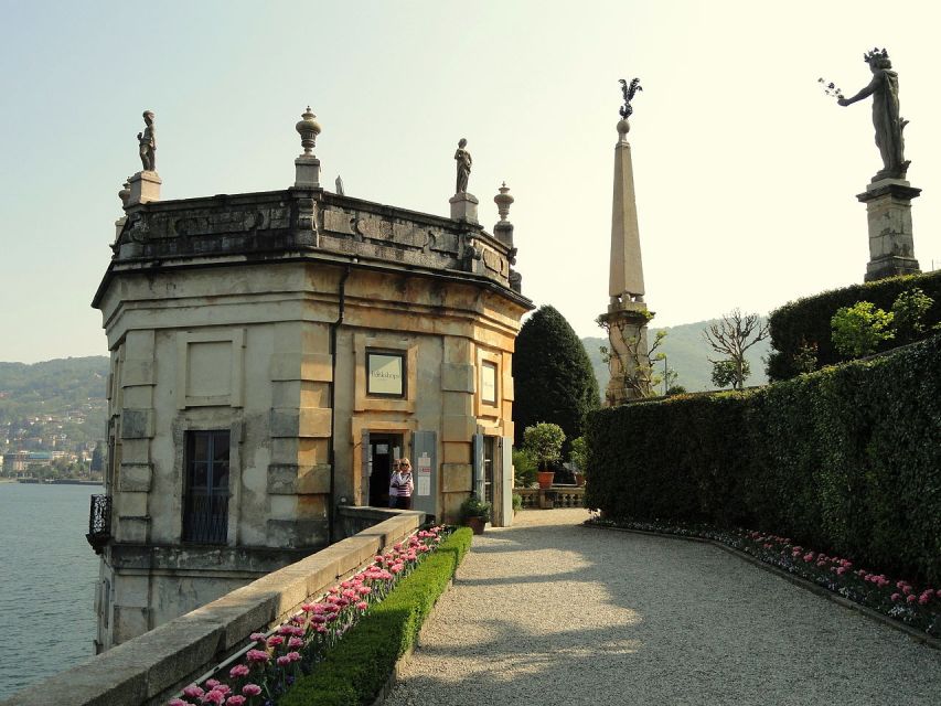 Isola dei Pescatori and Isola Bella Hop-on Hop-off Boat - Who should book this experience