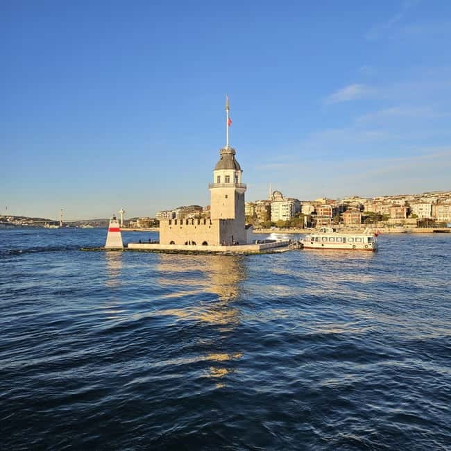 Istanbul Bosphorus: 3-Hour Day Cruise's with Asian Side Stop - Day cruise or evening departure?
