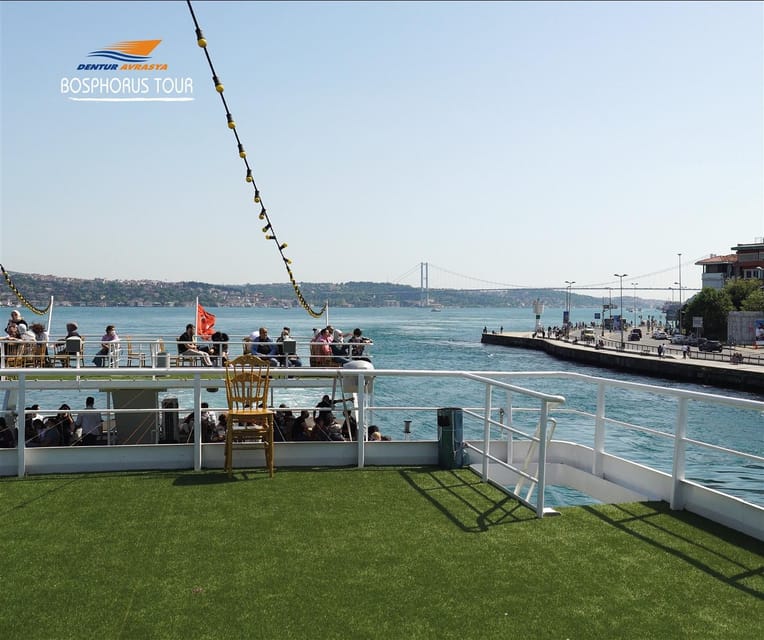 Istanbul: Bosphorus Cruise from Europe or Asia & Audio Guide - When to Go and Where to Sit