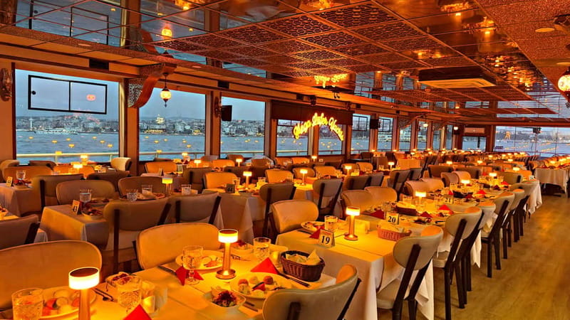 Istanbul: Bosphorus Dinner Cruise & Show with Private Table - What Arrives at the Table