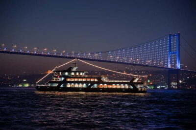 Bosphorus Dinner Cruise & Turkish Night Show
