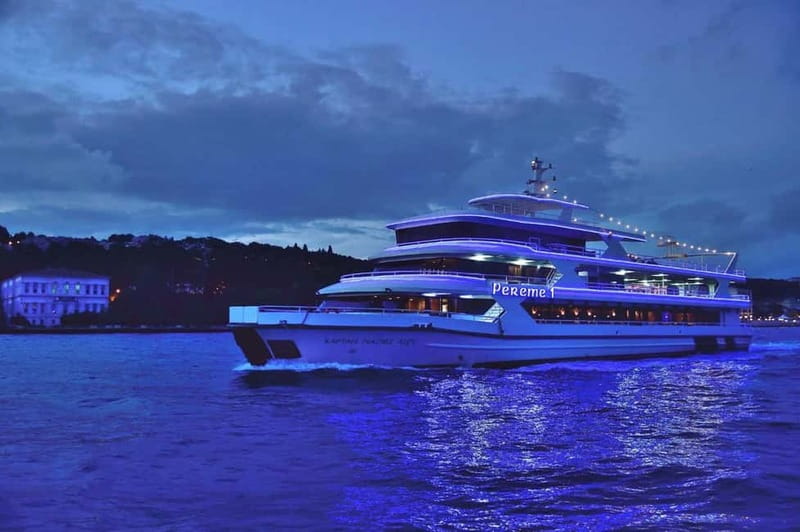 Istanbul: Bosphorus Dinner Cruise with Turkish Night Show - Why this cruise works so well in Istanbul