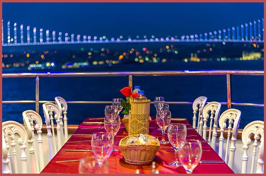 Istanbul: Bosphorus Night Dinner Cruise with Private Table - Dinner at your private table