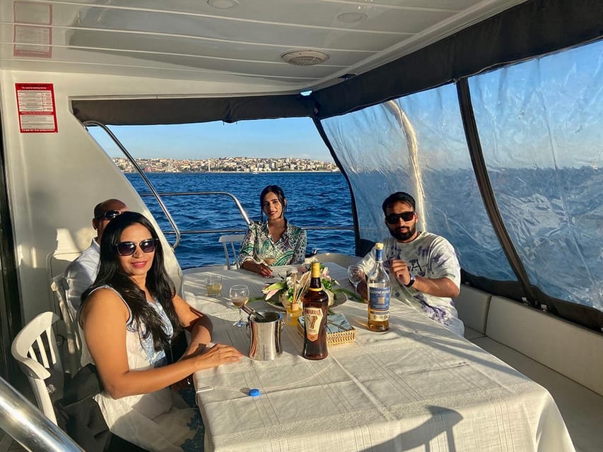 Istanbul: Bosphorus Yacht Cruise at Sunset with Snacks - Maiden’s Tower and the city from the water
