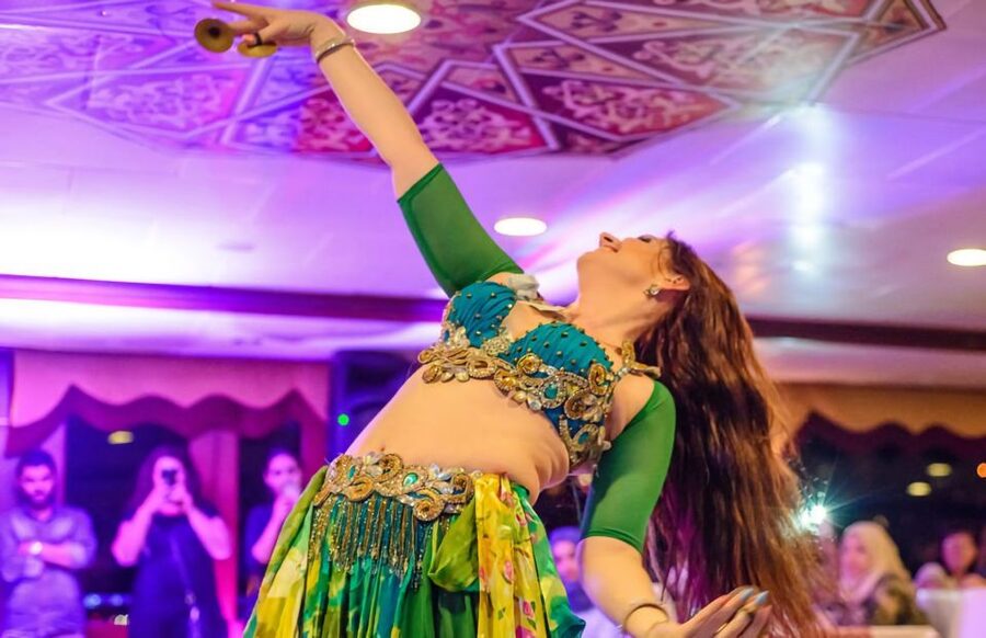 Istanbul: Dinner Cruise on the Bosphorus - Crowds, sound, and seating can shape your experience